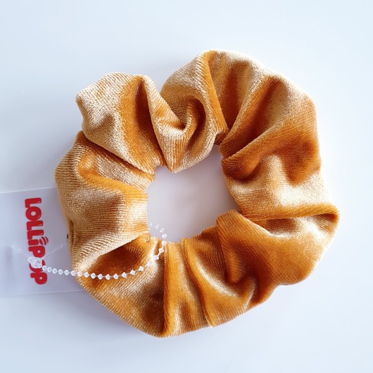 Hårsnodd scrunchie i sammet, guld