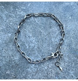 Armband silverfärg i metall