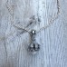 Halsband med berlock kungakrona
