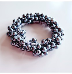 Hårsnodd med massor med pärlor