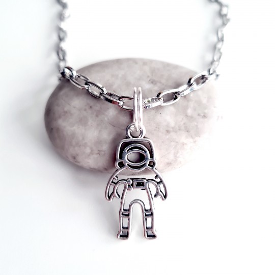 Halsband med astronaut
