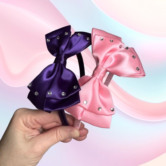 Diadem med stor dubbelrosett i satin